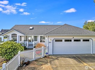 241 N Razor Clam Dr SW, Ocean Shores, WA 98569
