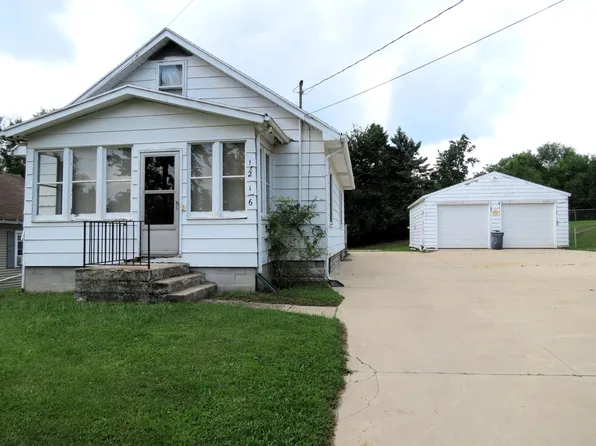 1216 Knapp St, Jackson, MI 49203