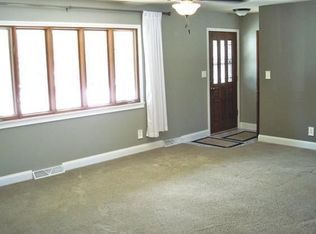 4407 E Parke Ridge Ln, Sheboygan, WI 53083