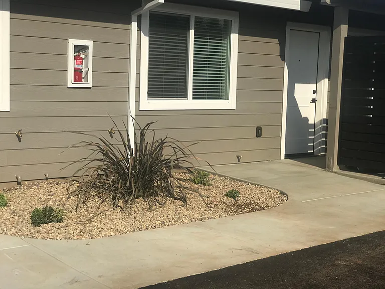 1147 Elliott Rd #3 — Photo 2