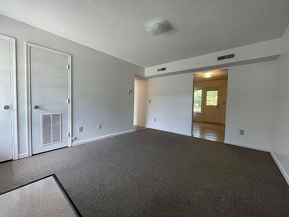 4th image of 300 Woodard Blvd #303D