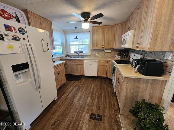 5th image of 712 Rock Ct