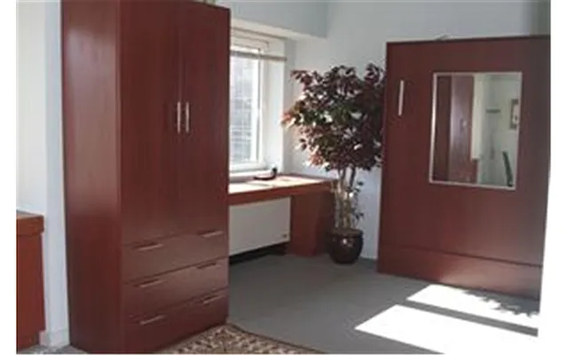 Sold by Douglas Elliman | media 18