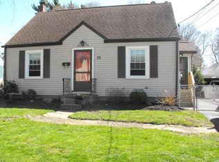 33 Beverly Pl, Hamburg, NY 14075