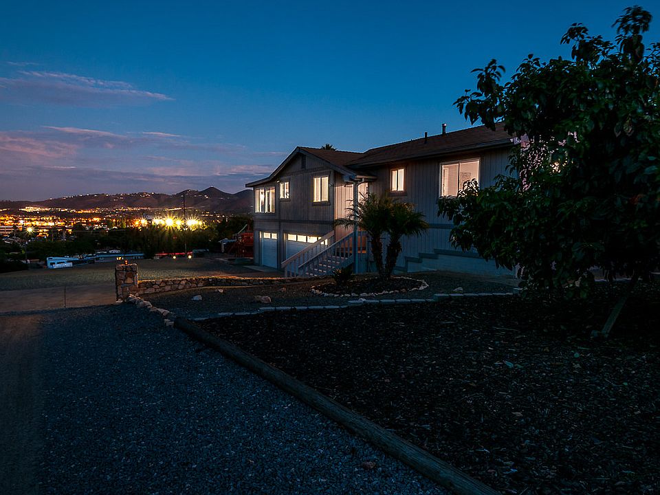 1st image of 688 Tilley Ln