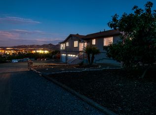 688 Tilley Ln, San Marcos, CA 92078