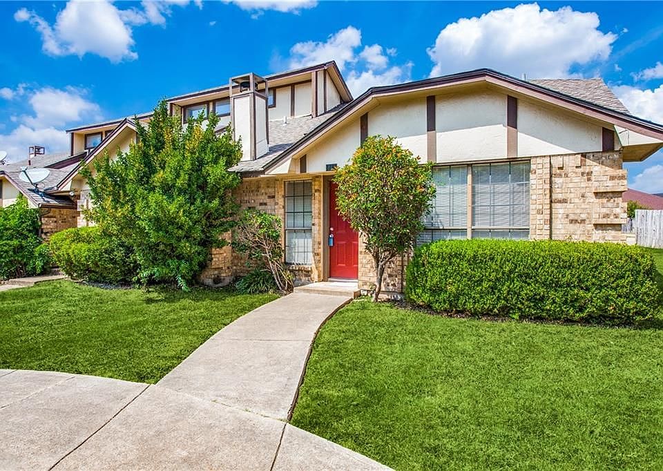 1st image of 243 Hood Dr