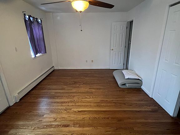 4th image of 1812 121st St #2