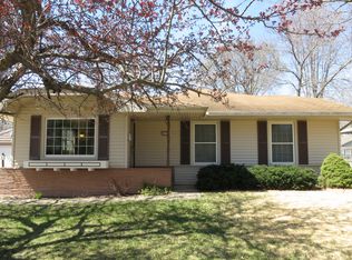 4118 66th St, Urbandale, IA 50322