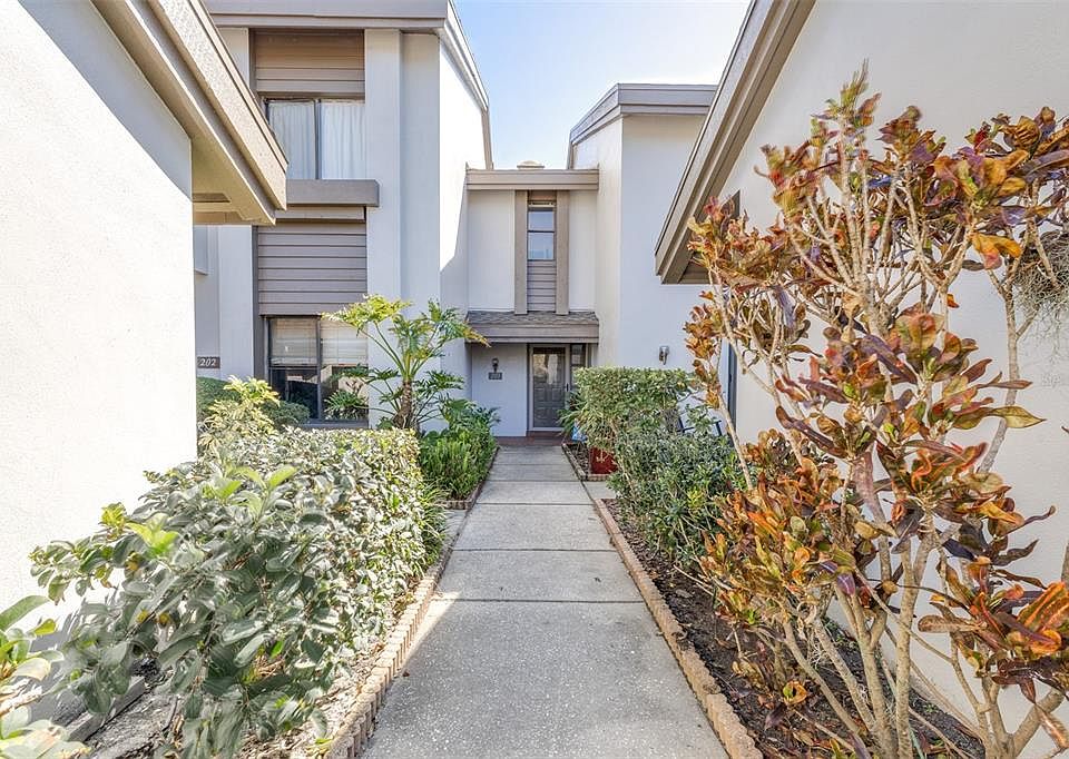 1st image of 3008 LANDMARK BOULEVARD #203