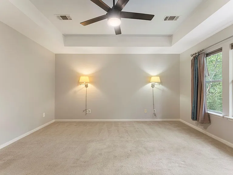 150 W Bristol Oak Cir — Photo 32