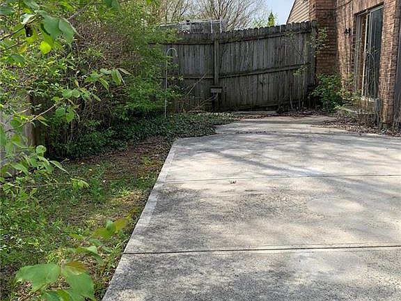 5th image of 3125 Osceola Ln