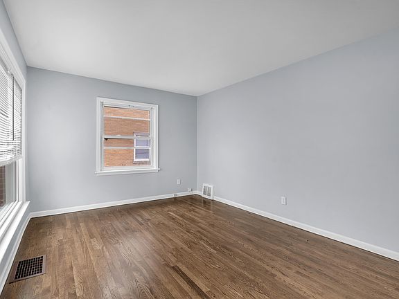5th image of 8215 Hohman Ave