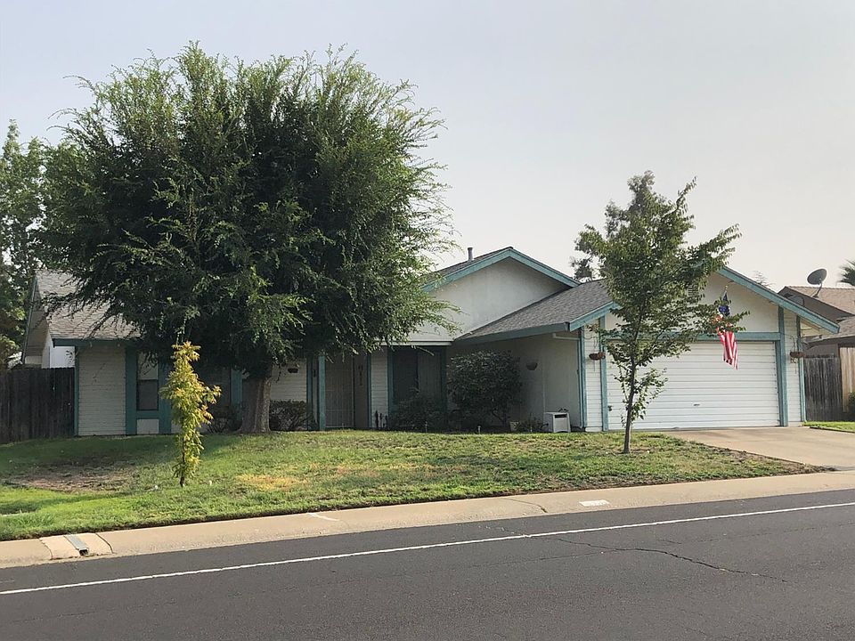 1st image of 615 Willow Creek Dr
