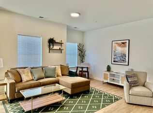 109 Charles St, La Plata, MD 20646