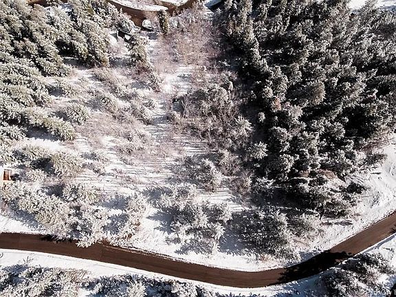 5th image of 420 Matterhorn Dr