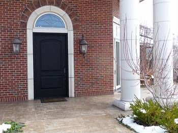 1st image of 1334 N Canyon Oaks Way