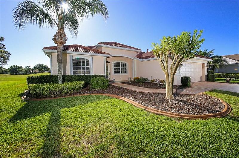 1st image of 2774 Royal Palm Dr