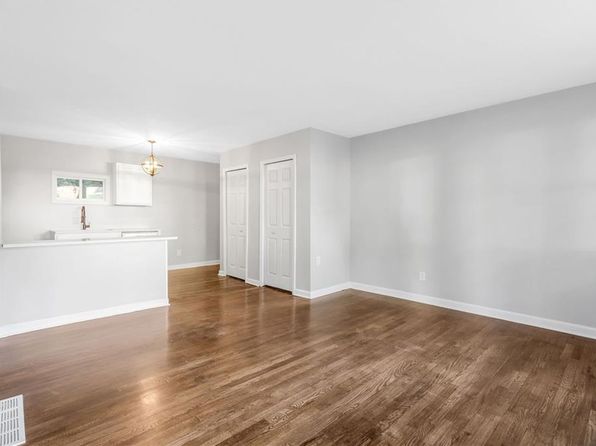398 Cologne Dr SE, Atlanta, GA 30354
