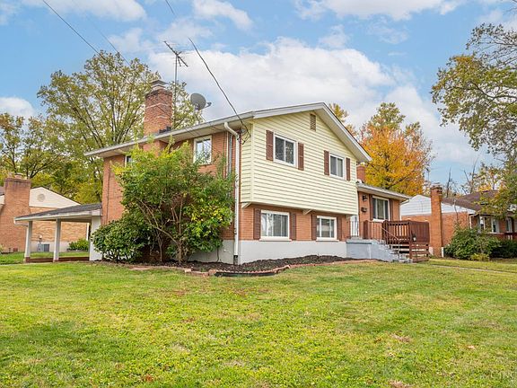 2nd image of 8998 Cherry Blossom Ln