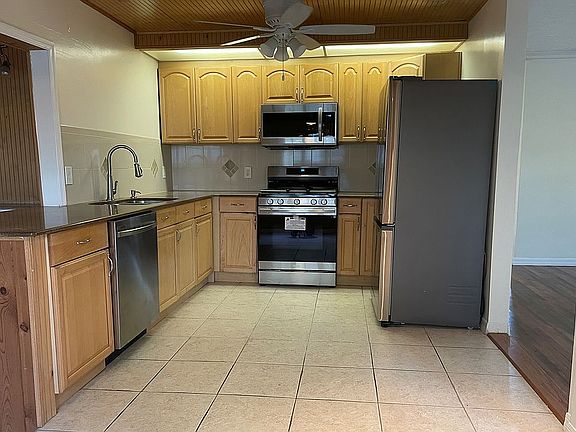 2nd image of 5930 32nd St N