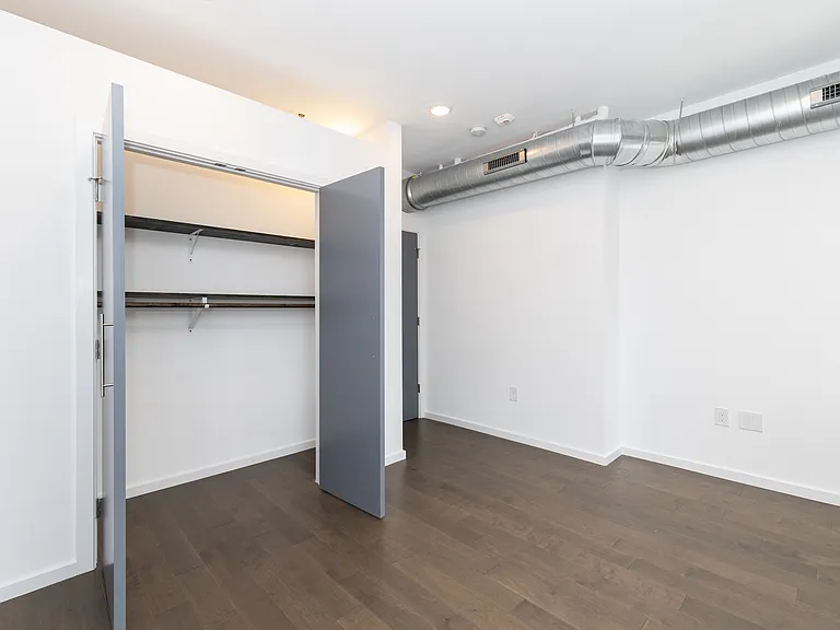1520 N Marshall St #1 — Photo 9