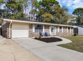 207 Martisa Rd NW, Fort Walton Beach, FL 32548