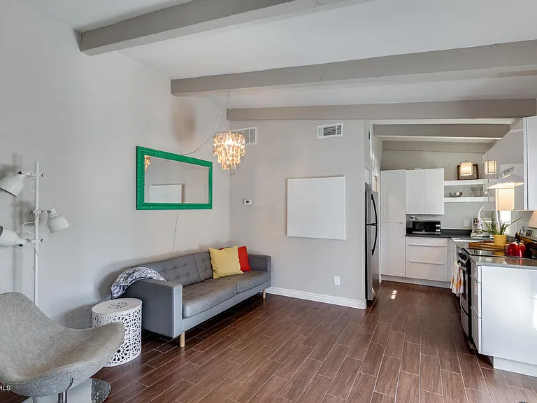 7288 E Rancho Vista Dr — Photo 2
