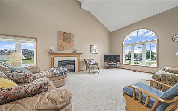 2nd image of 1988 Prestwold Pl