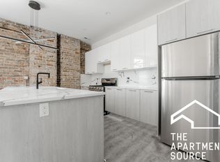 2734 W Division St #4, Chicago, IL 60622