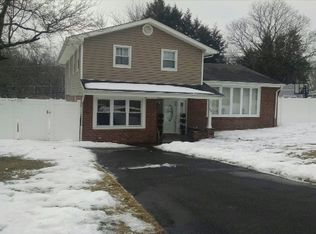 130 Kingfield Rd, Philadelphia, PA 19115