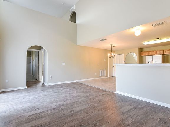 5th image of 6086 Sunset Vista Dr