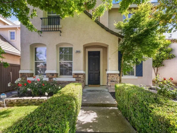 2048 Fenmore Way, Sacramento, CA 95835