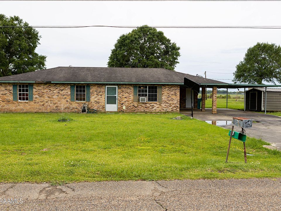 1st image of 351 Veterans Dr