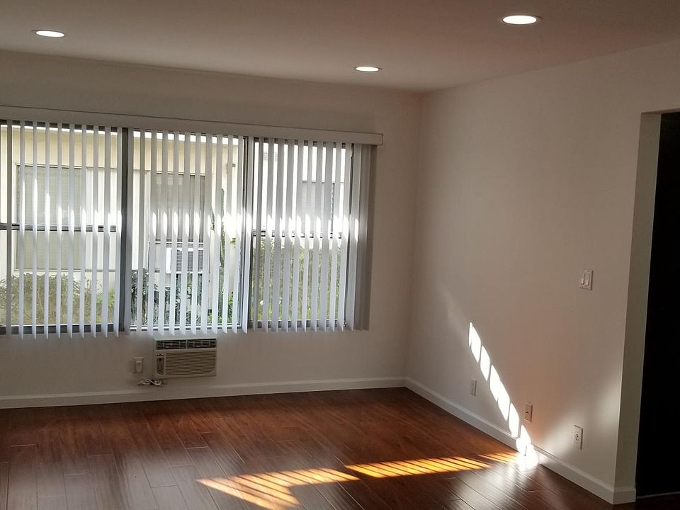 1st image of 1231 N Genesee Ave APT 2