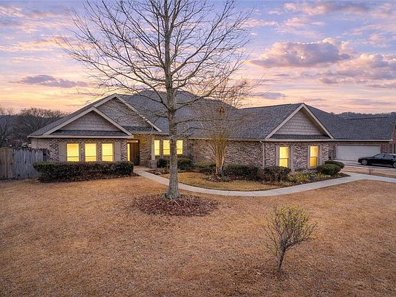 2nd image of 23853 Limerick Ln