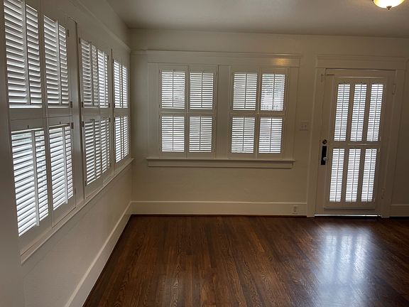 2nd image of 6605 La Jolla Blvd