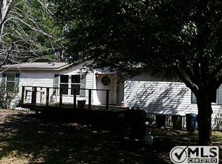 2332 Thompson Ln, Tyler, TX 75704