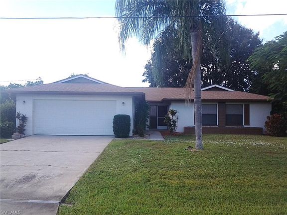 2nd image of 1012 SE 18th Pl