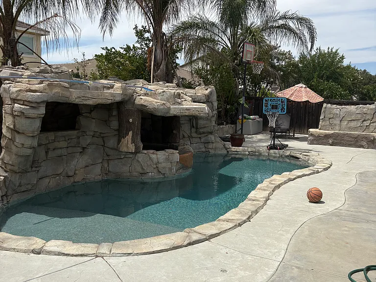 27985 Breakwater Ct — Photo 7