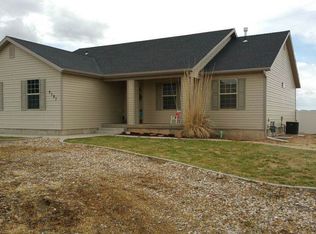 5121 N Tomahawk Dr, Enoch, UT 84721