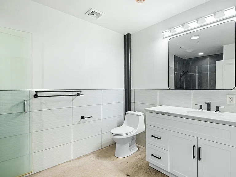3421 Richmond St #114 — Photo 6