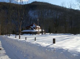 57 Erehwon Dr #LODGE, Slatyfork, WV 26291