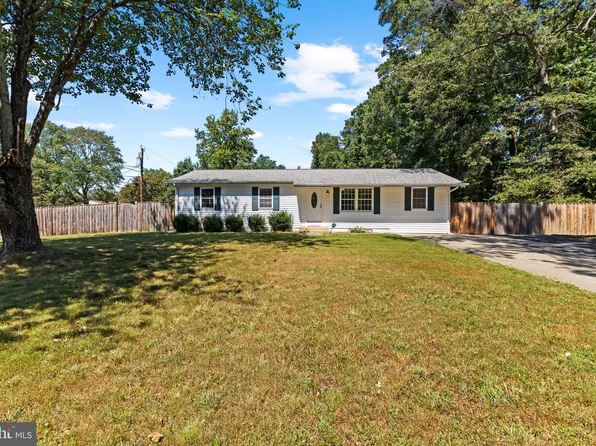 4402 Wyres St, Alexandria, VA 22309