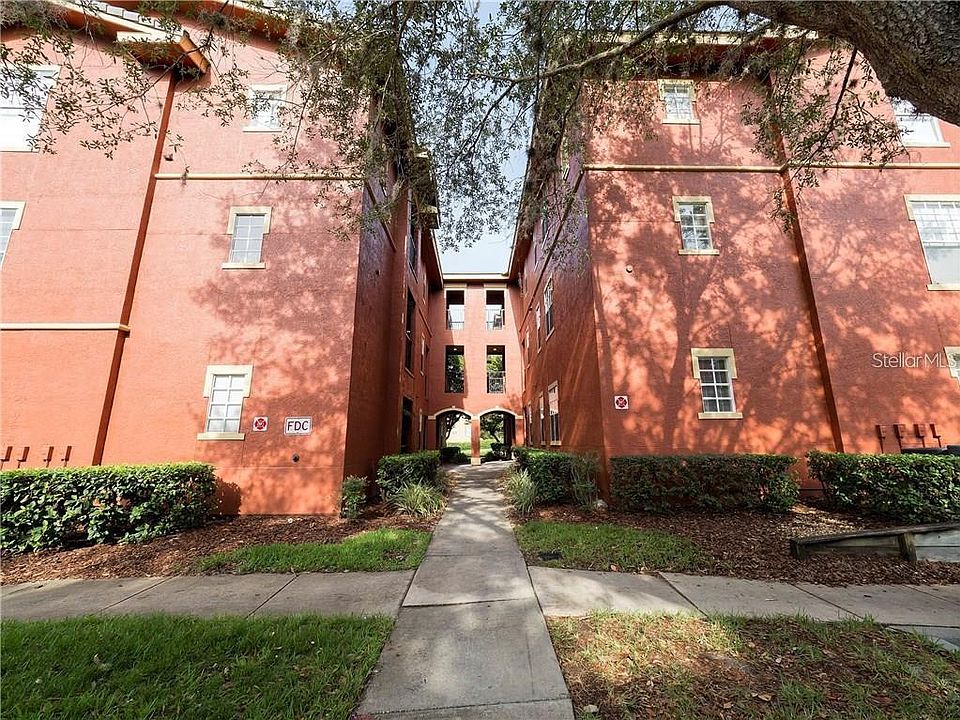 1st image of 107 VISTA VERDI CIRCLE #217