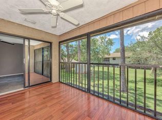 5645 Summerside Ln #40B, Sarasota, FL 34231