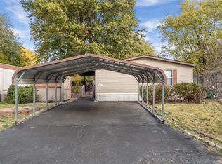 206 Mylaun Dr, O Fallon, IL 62269