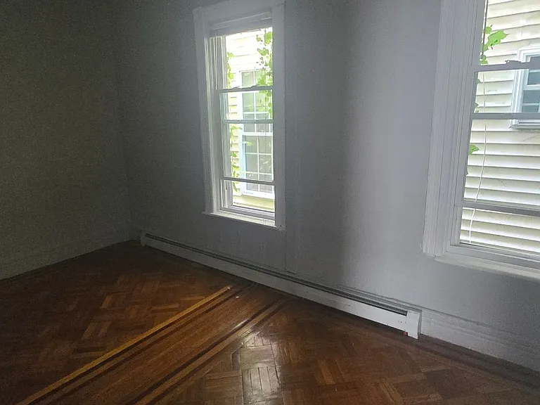 203 Partridge St — Photo 2