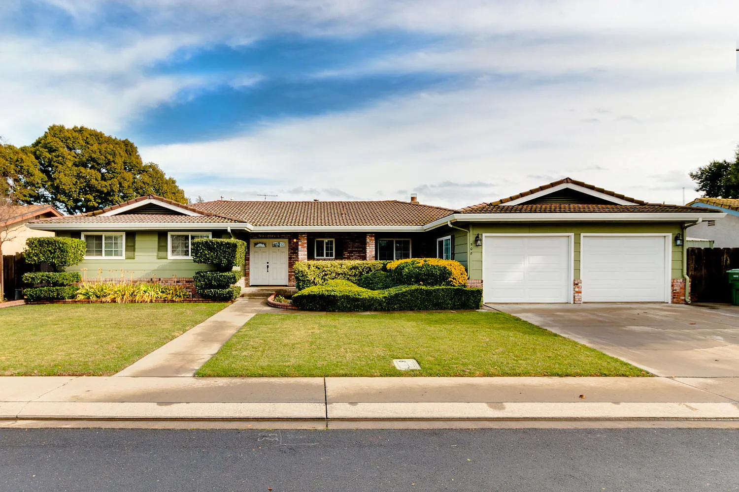 508 Robert Ave photo 1
