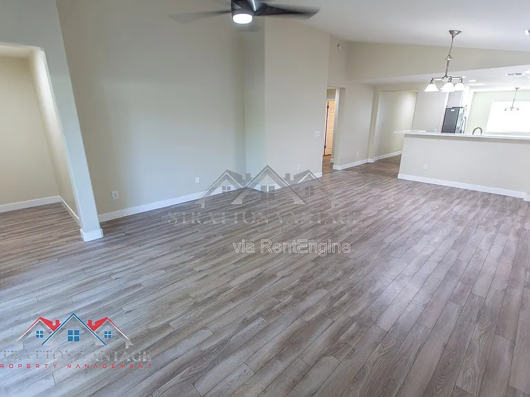 1868 W Desert Seasons Dr — Photo 17